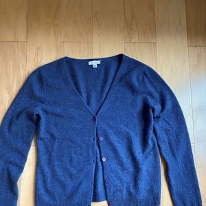 Garnet Hill cashmere sweater